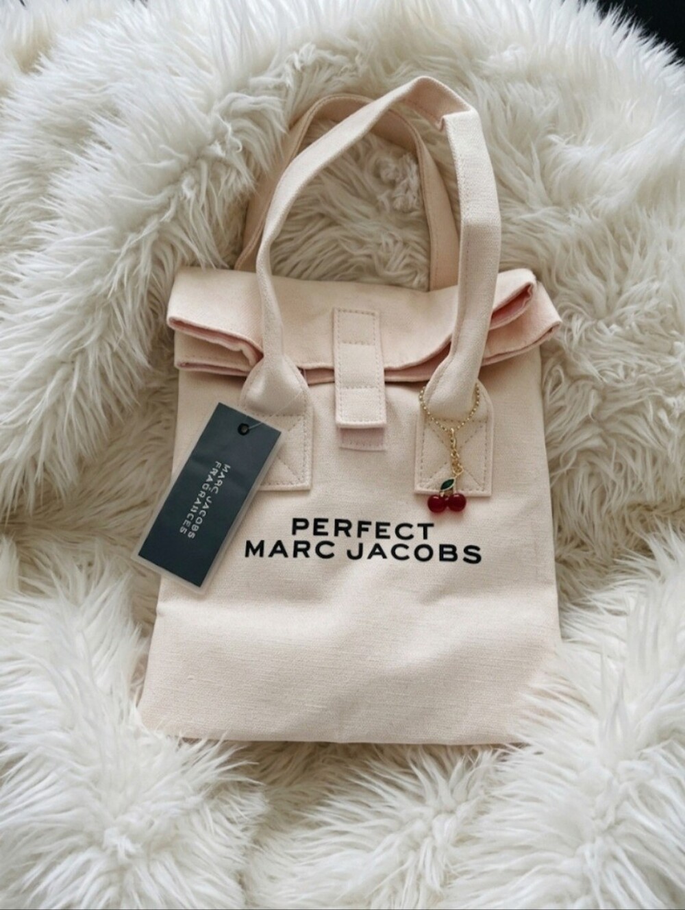 Marc Jacobs Perfect Lunch Bag